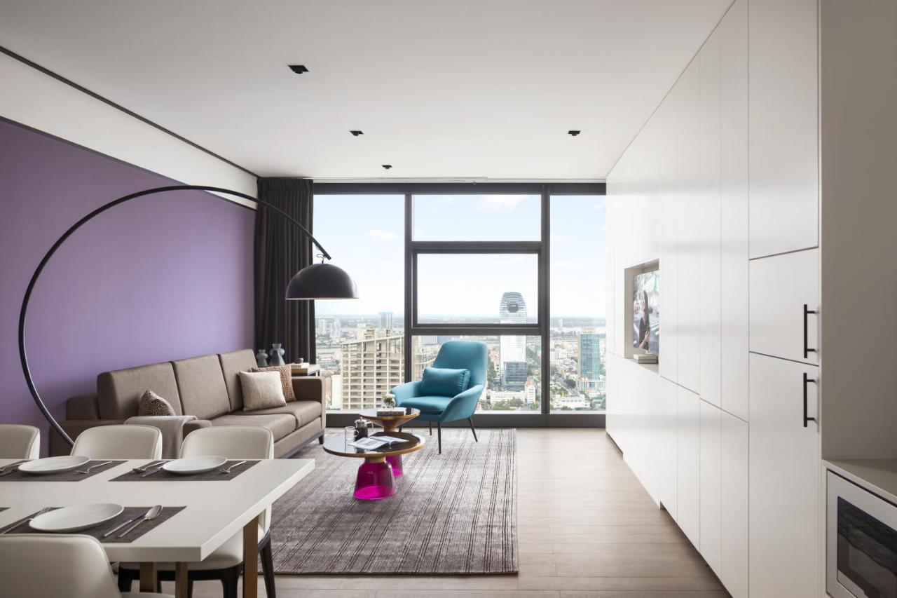 Citadines Flatiron Phnom Penh Hotel Bagian luar foto