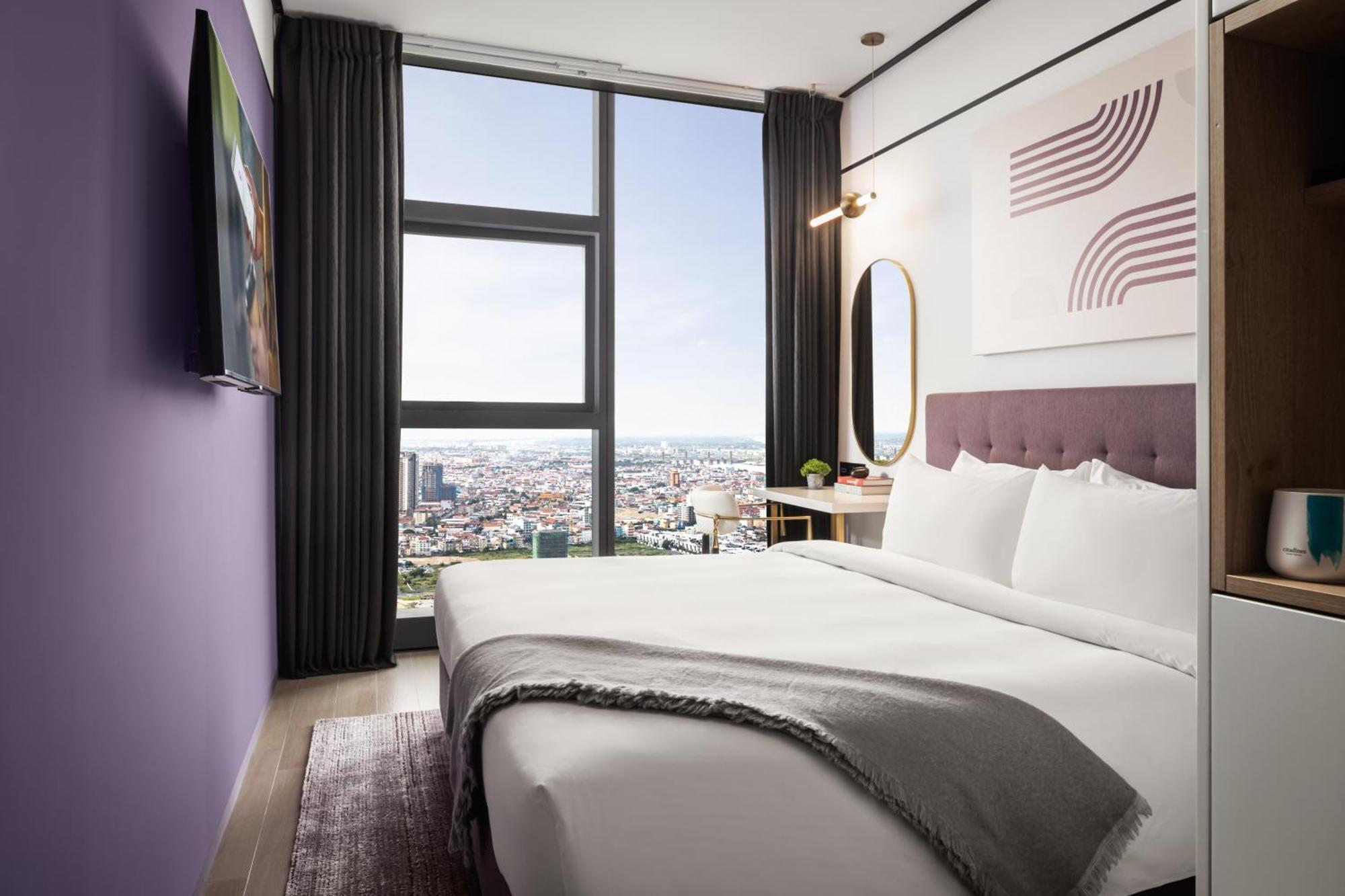 Citadines Flatiron Phnom Penh Hotel Bagian luar foto