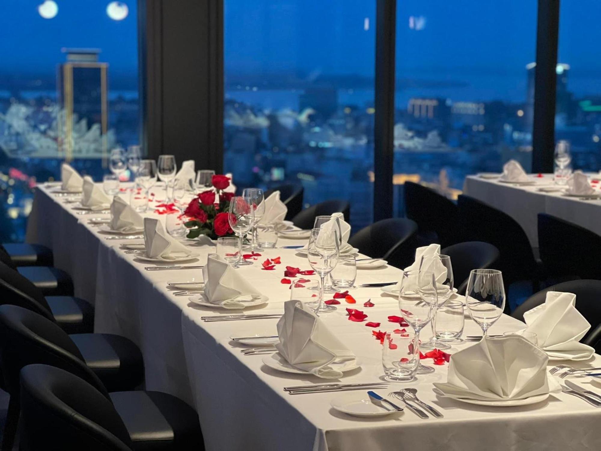 Citadines Flatiron Phnom Penh Hotel Bagian luar foto